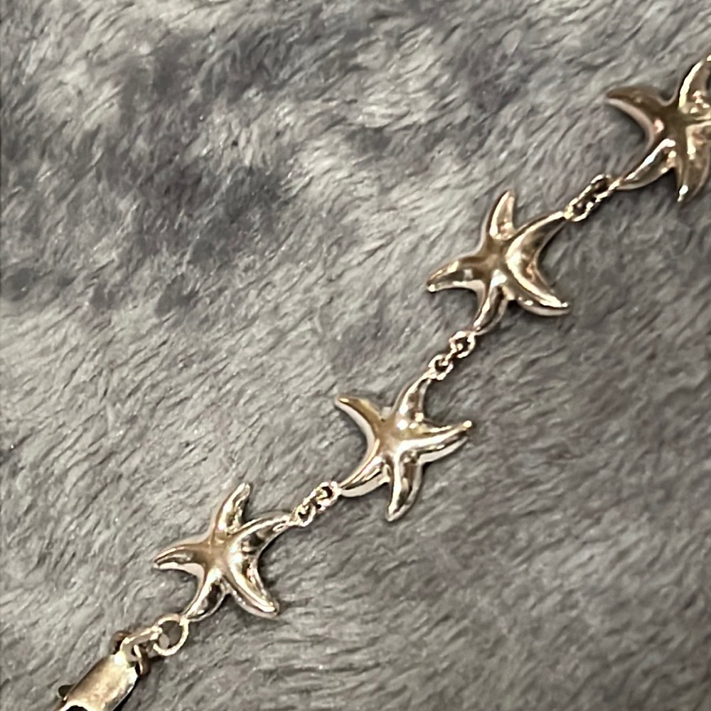 Silver tone Starfish Bracelet